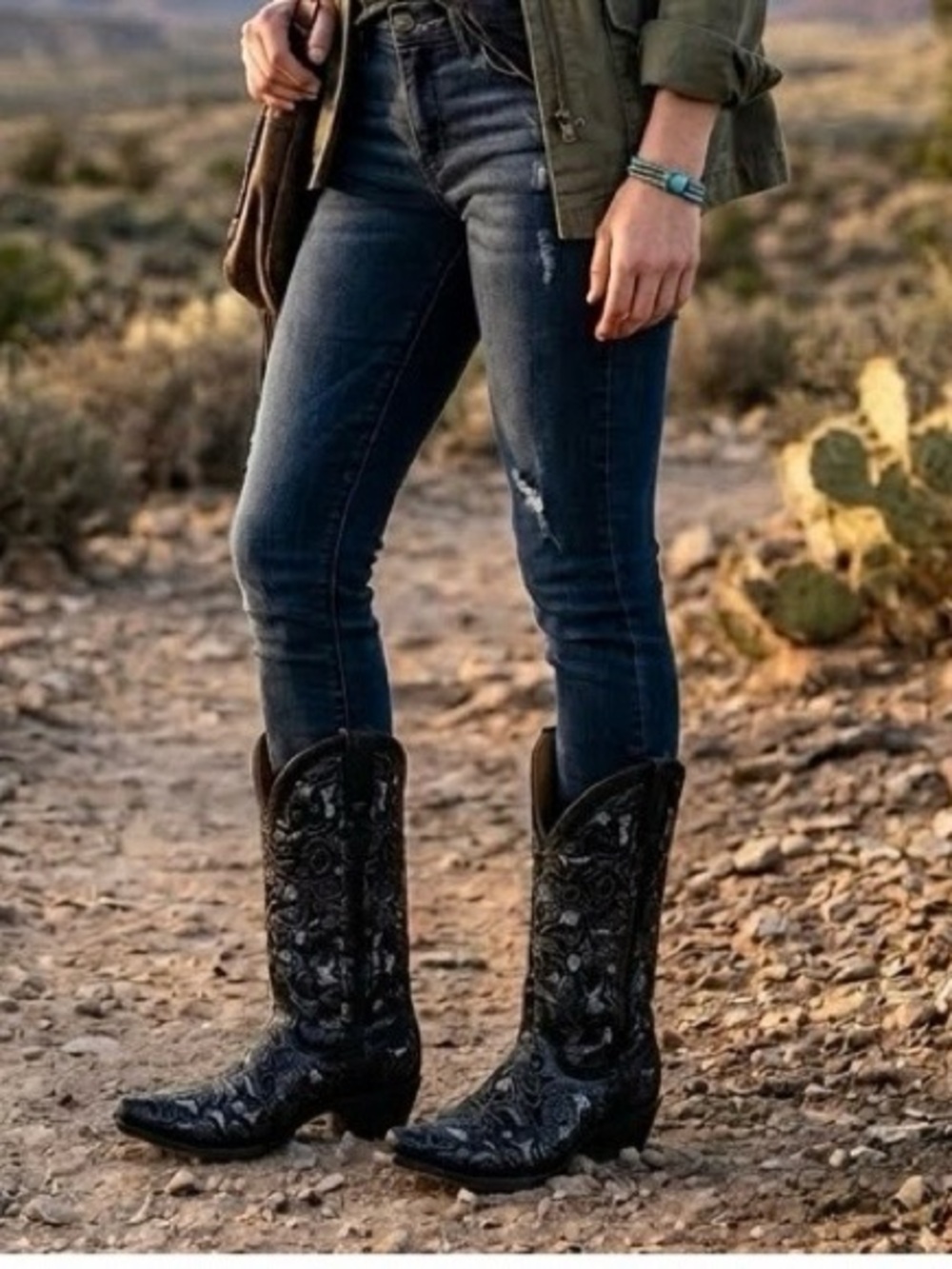 👠Shyanne Black Embroidered Cowboy Glitter Boots